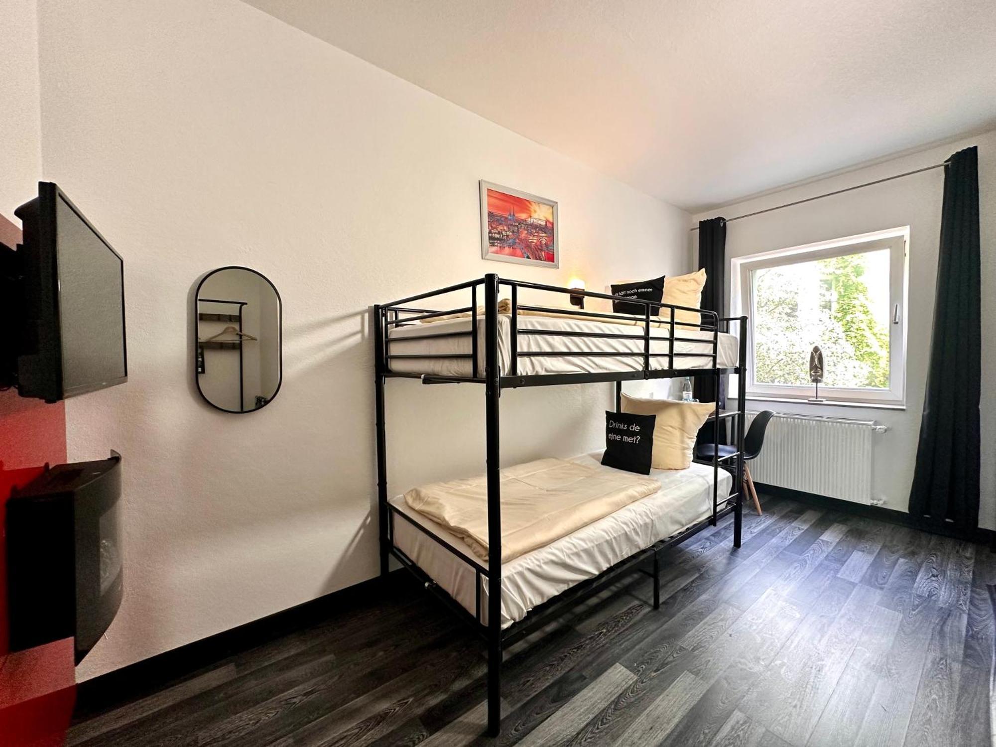 Hotel Alt Deutz City-Messe-Arena Kontaktloser Self Check-In Colonia Exterior foto