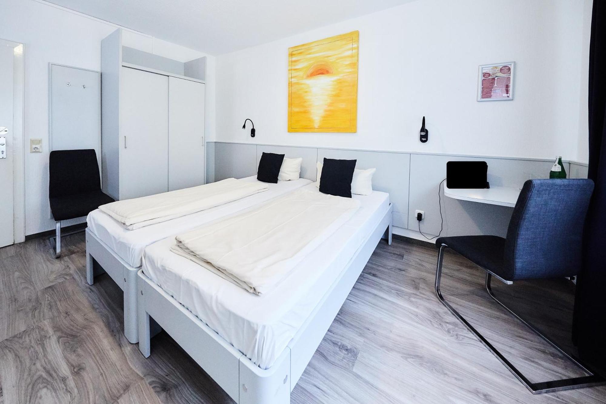 Hotel Alt Deutz City-Messe-Arena Kontaktloser Self Check-In Colonia Exterior foto