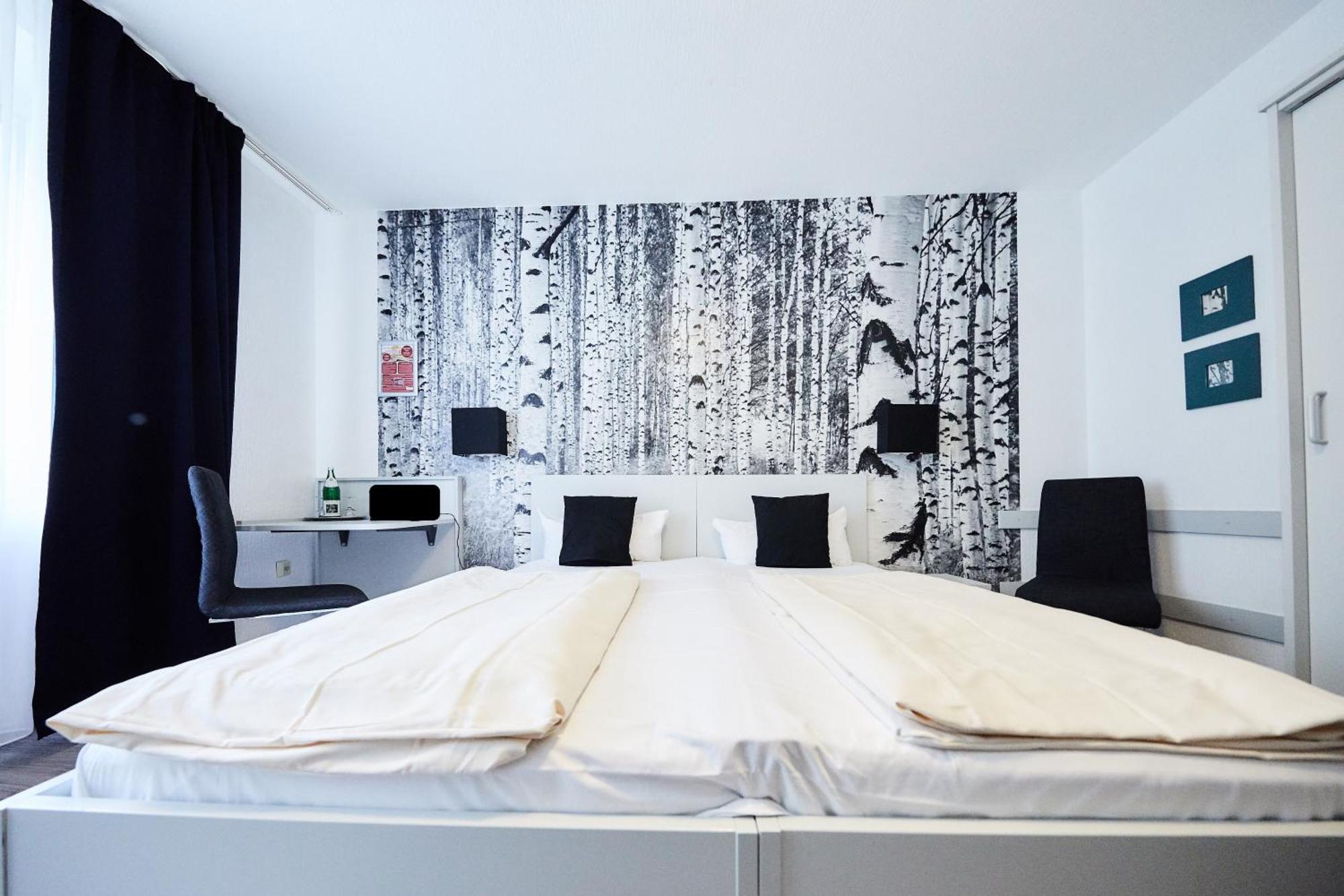 Hotel Alt Deutz City-Messe-Arena Kontaktloser Self Check-In Colonia Exterior foto